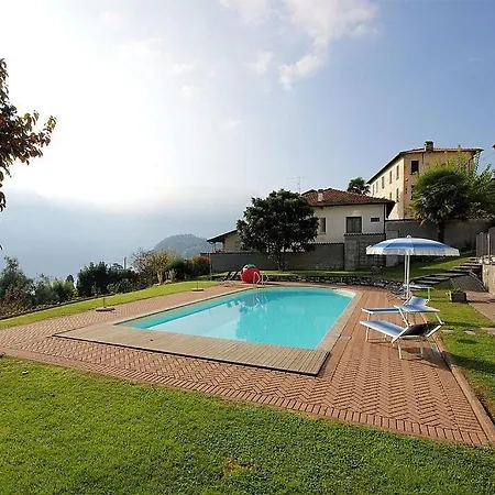 Apartment Azzano Sleeps 7 Pool Wifi