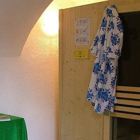Azzano Sleeps 7 Pool Wifi Apartamento